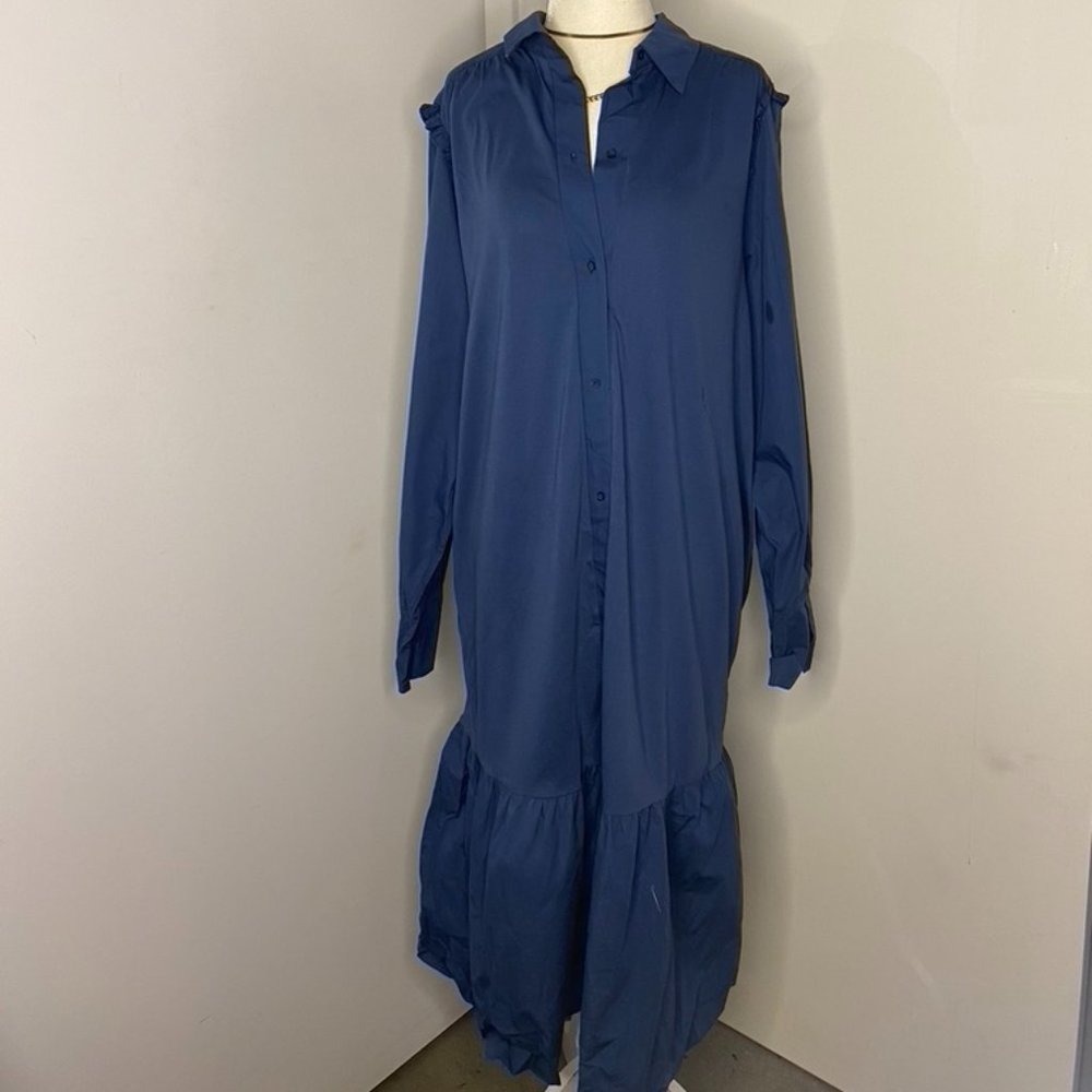 Blue dress